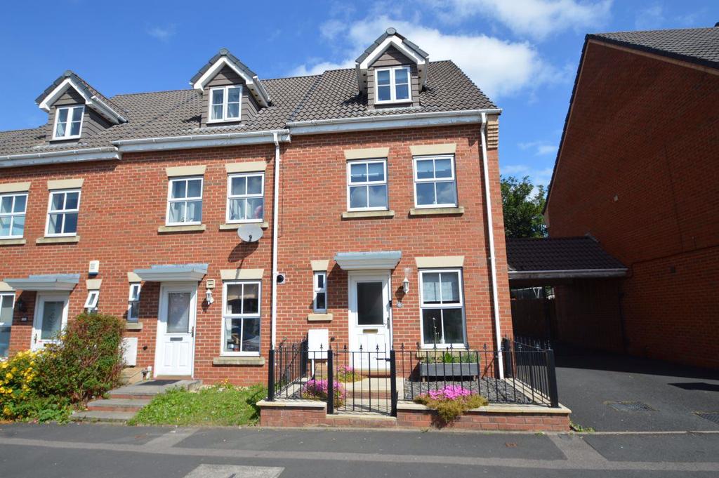 Elbow Street, Cradley Heath 3 bed property £900 pcm (£208 pw)