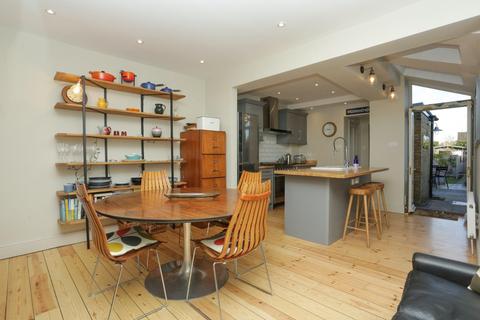63 Athelstan Road, Faversham, ME13 8QN