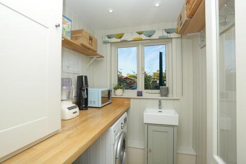 63 Athelstan Road, Faversham, ME13 8QN