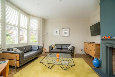 63 Athelstan Road, Faversham, ME13 8QN