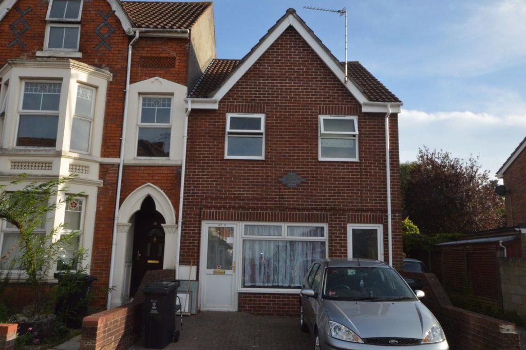 Lansdown Road, Swindon 1 bed flat £675 pcm (£156 pw)