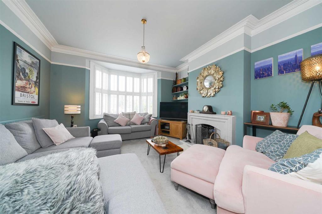 Cubbington Road, Leamington Spa 4 bed terraced house £550,000