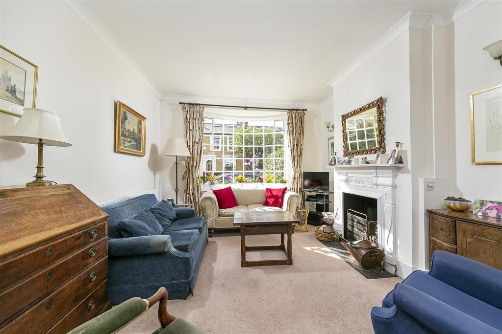 Albert Road, Teddington 3 bed terraced house £975,000