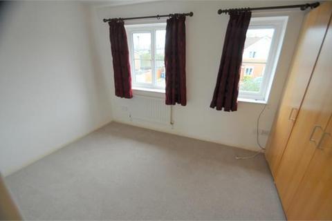 2 bedroom terraced house to rent, Brancaster Drive, Mill Hill, NW7