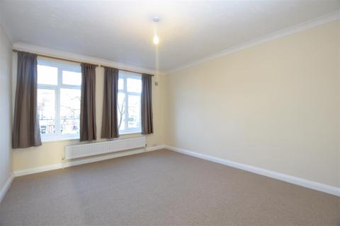 2 bedroom property to rent - Banstead Road, Carshalton