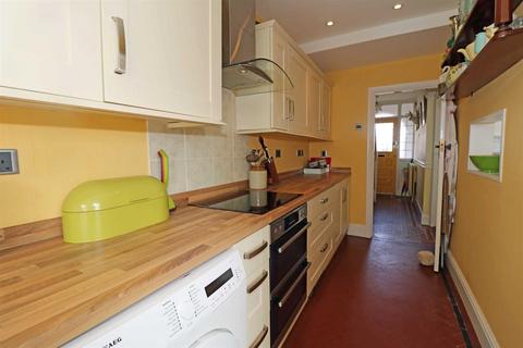 67 Hanworth Road, Warwick, CV34 5DY