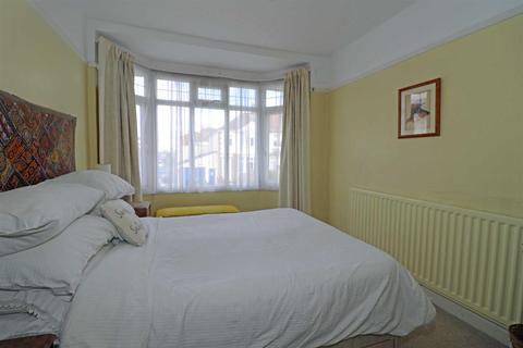 67 Hanworth Road, Warwick, CV34 5DY