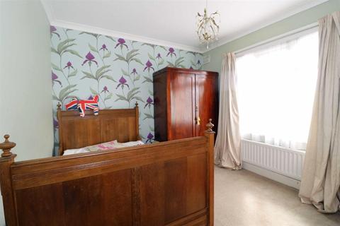 67 Hanworth Road, Warwick, CV34 5DY