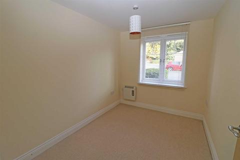 21 Bread And Meat Close, Warwick, CV34 6HF