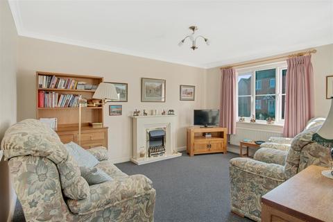 4 bedroom detached house for sale - 5 Evergreen Way, Norton, Malton, YO17 8BY