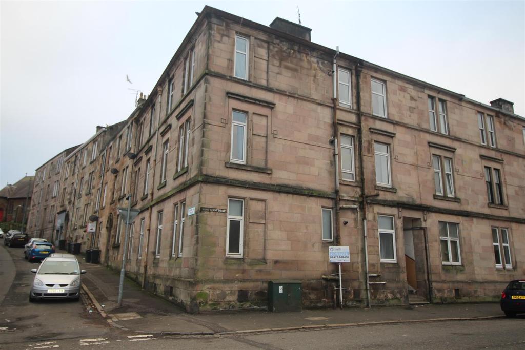 Brachelston Street, Greenock 2 bed flat £450 pcm (£104 pw)