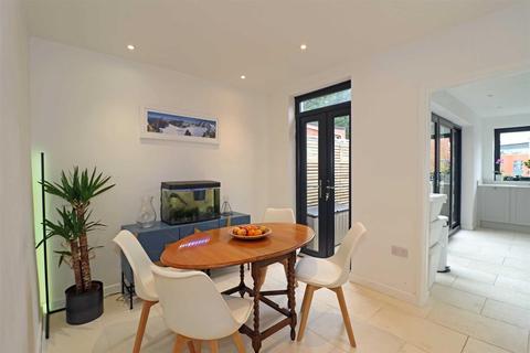 49 Albert Street, Warwick, CV34 4JX
