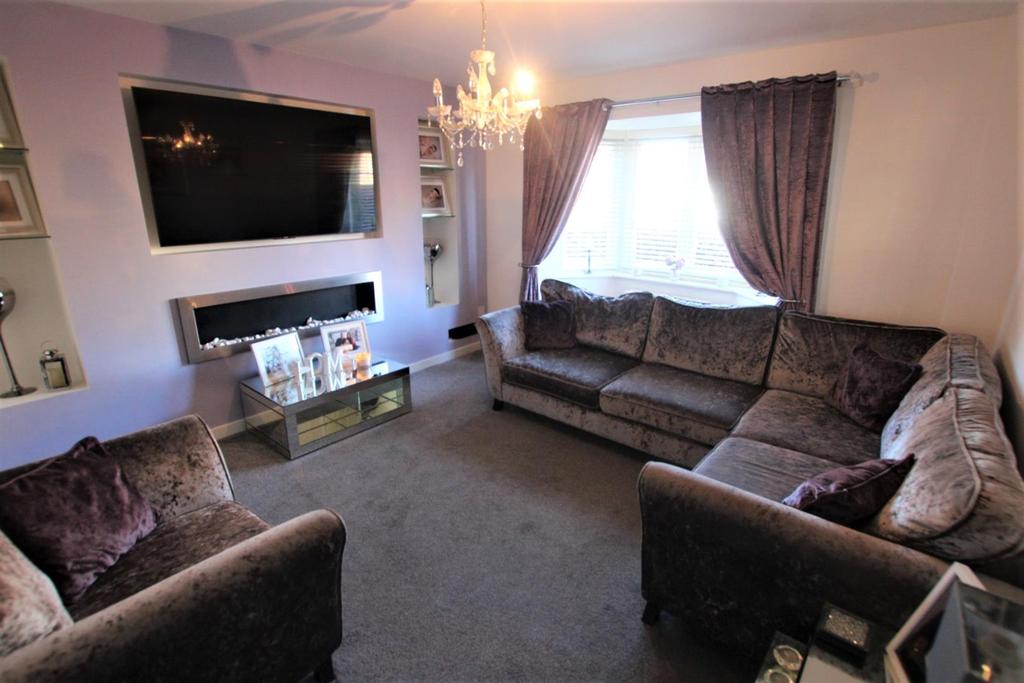 Dean Lane, Spennymoor 3 bed detached house £260,000