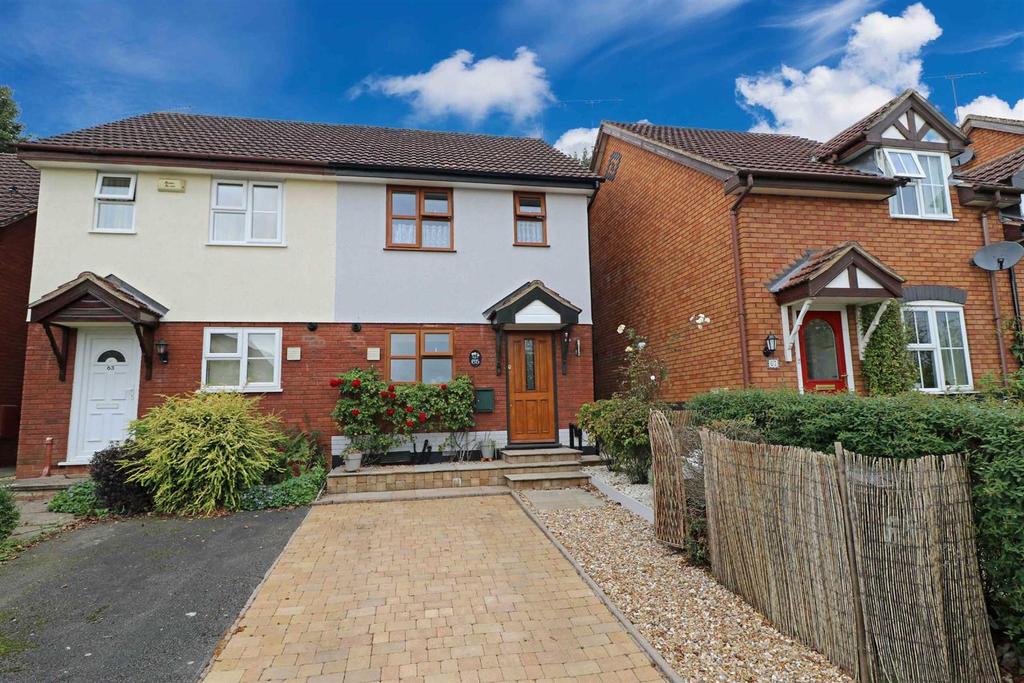 Mallory Drive, Warwick 2 bed semidetached house £260,000