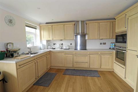 33 Bread And Meat Close, Warwick, CV34 6HF