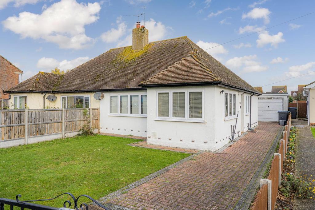 Faversham Road, Seasalter, Whitstable 2 bed bungalow £375,000