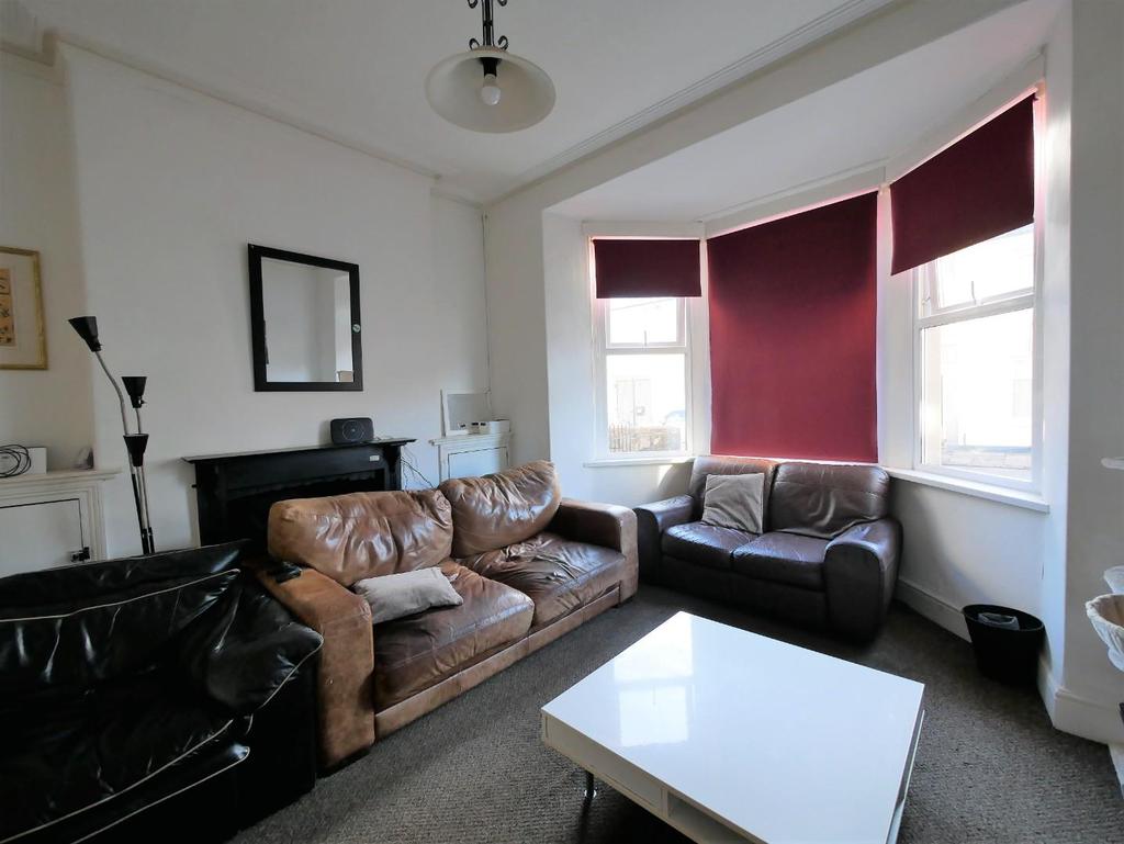 Salop Street, Penarth 3 bed terraced house £350,000