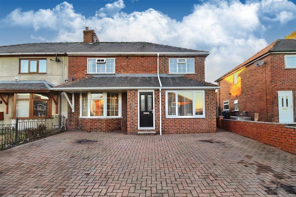 Strafford Street Darton Barnsley S75 5le 5 Bed Semi Detached House For Sale £195 000