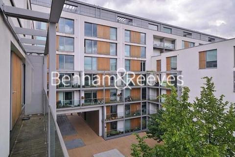 1 bedroom apartment to rent - Highbury Stadium Square, Highbury N5