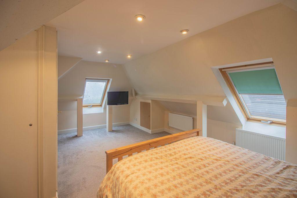 Bedroom 3 (Double)