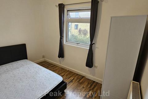 7 bedroom house share to rent, Queens Road, Southend On Sea SS1