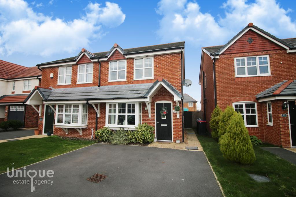 Rippingale Way, ThorntonCleveleys... 3 bed semidetached house £179,950