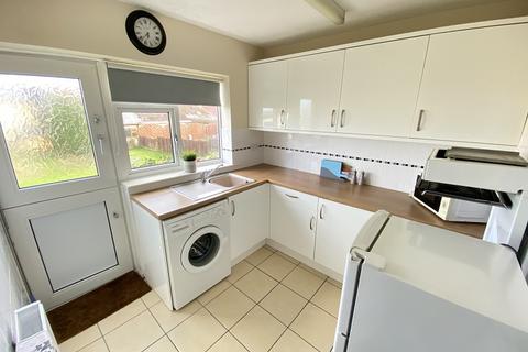 3 bedroom detached bungalow to rent, Graig Y Coed, Penclawdd, Swansea, SA4 3RL