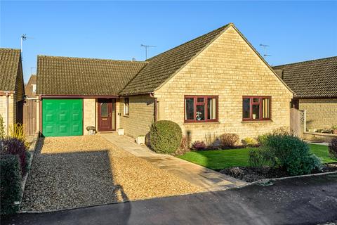 3 bedroom bungalow for sale - Fairford, Gloucestershire, GL7