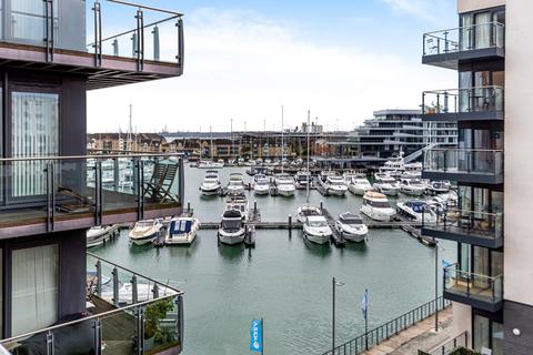 2 bedroom apartment for sale, Channel Way, Ocean Village, Southampton, SO14