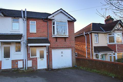 3 bedroom semi-detached house for sale - SOUTH FACING GARDEN! NO CHAIN! GARAGE! LOTS OF POTENTIAL!