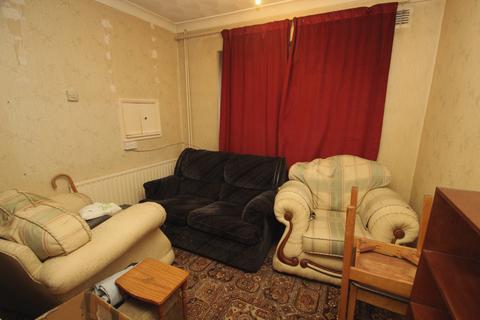 3 bedroom semi-detached house for sale - Trentham Drive, Orpington, BR5
