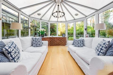 43 Lyfield, Oxshott, Leatherhead, KT22 0SH