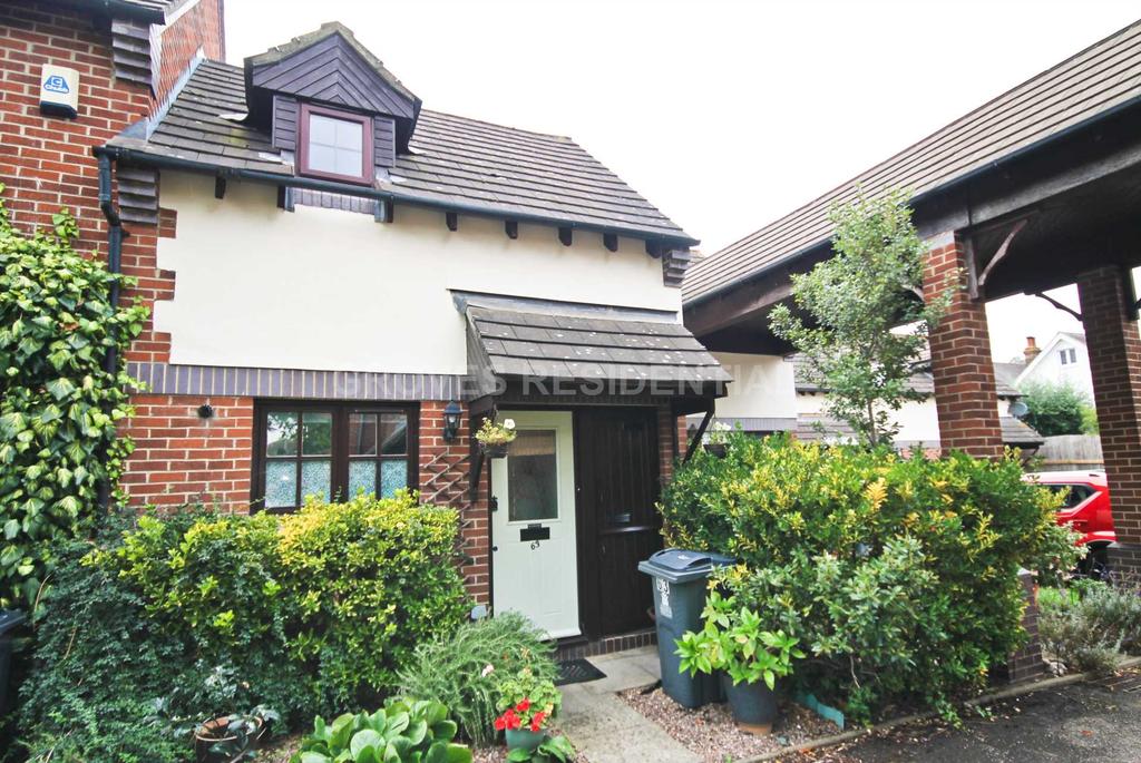 Archer Close, Kingston Upon Thames 1 bed terraced house £1,400 pcm (£