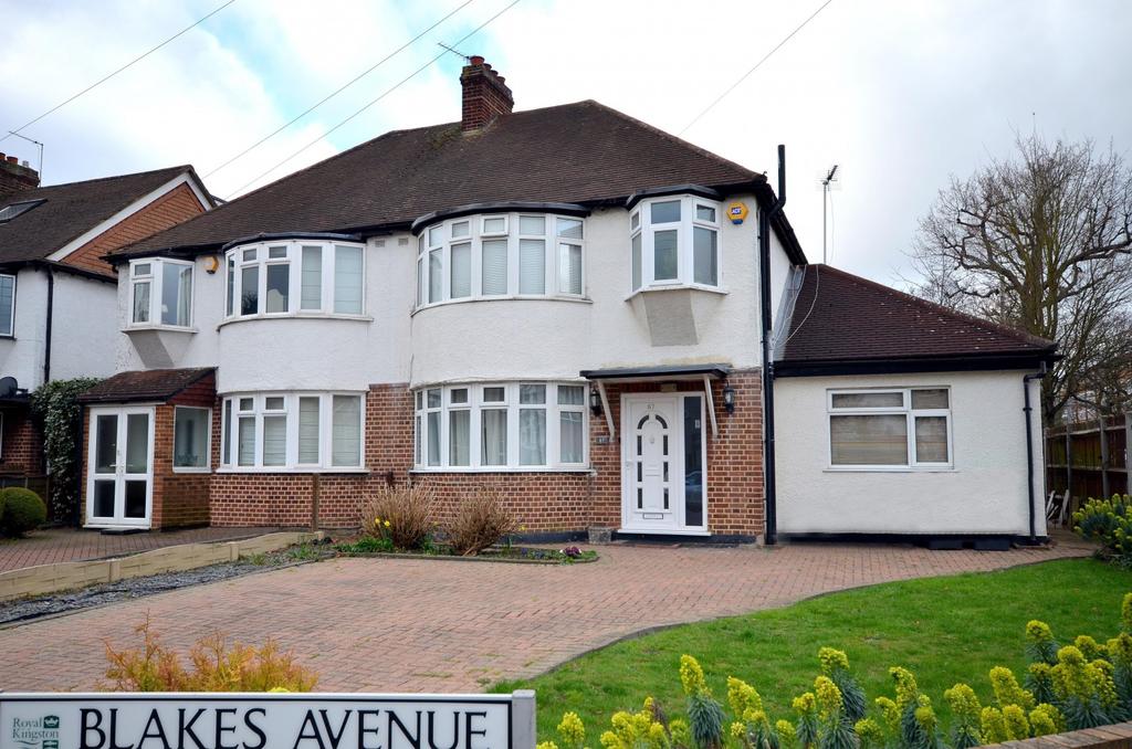 Blakes Avenue, New Malden, KT3 4 bed semidetached house £810,000