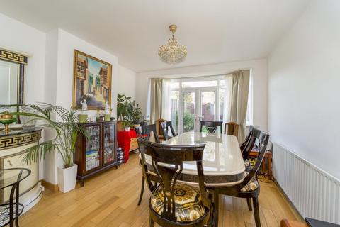 67 Blakes Avenue, New Malden, KT3 6RF