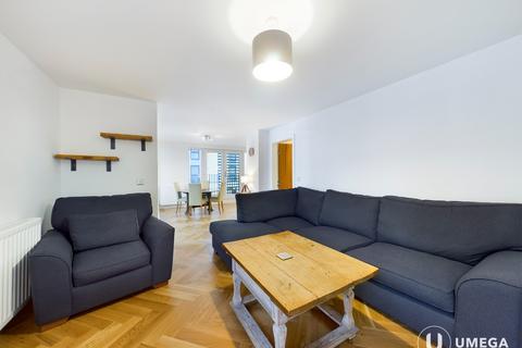 2 bedroom flat to rent, Kimmerghame Drive, Fettes, Edinburgh, EH4