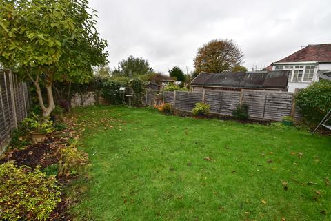 St Neots Bumbles Green, Nazeing, Waltham Abbey, EN9 2SD