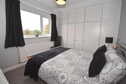 St Neots Bumbles Green, Nazeing, Waltham Abbey, EN9 2SD