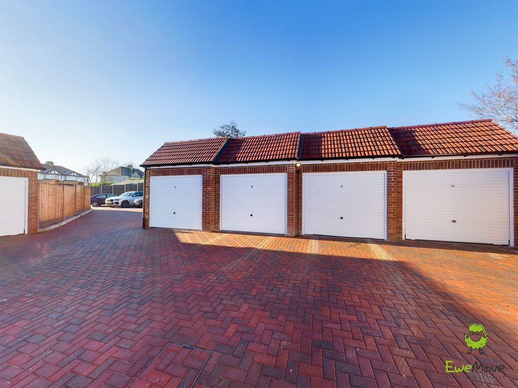 Single Garage