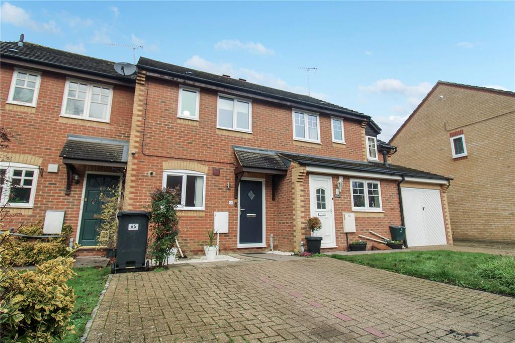 Dunsford Close, Swindon, Wiltshire, SN1 2 bed terraced house £240,000
