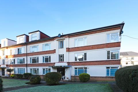 22 Manor Vale, Brentford, TW8 9JP