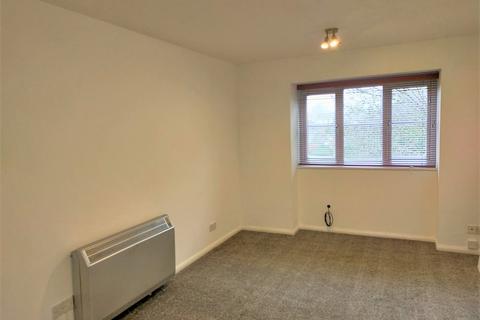 1 bedroom apartment to rent - Wordsworth Mead, Redhill