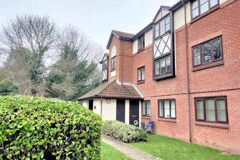 1 bedroom apartment to rent - Wordsworth Mead, Redhill