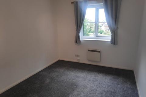 1 bedroom apartment to rent, Wordsworth Mead, Redhill