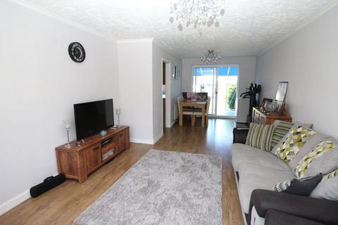 3 bedroom terraced house to rent - Beal Close Welling DA16