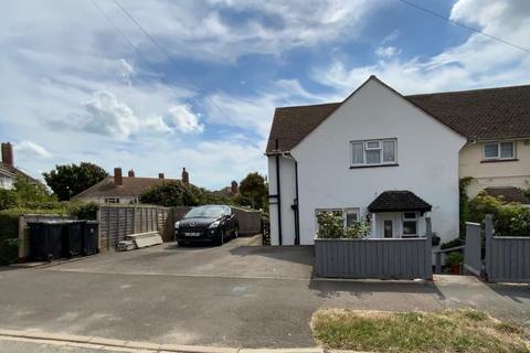 4 bedroom end of terrace house for sale - Benville Road, Weymouth