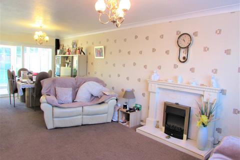 24 Upper Tail, Watford, WD19 5DF