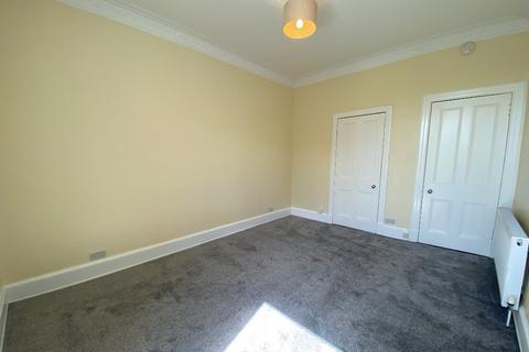 1 bedroom flat to rent, Cumbernauld Road, Dennistoun, Glasgow, G31