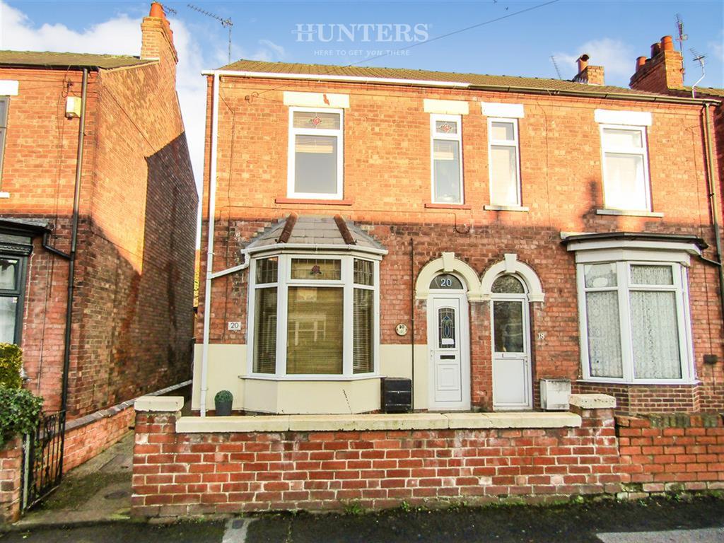 Arthur Road, Gainsborough, DN21 2QS 3 bed semidetached house £145,000