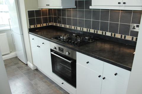 127 Moremead Road, London, SE6 3LU